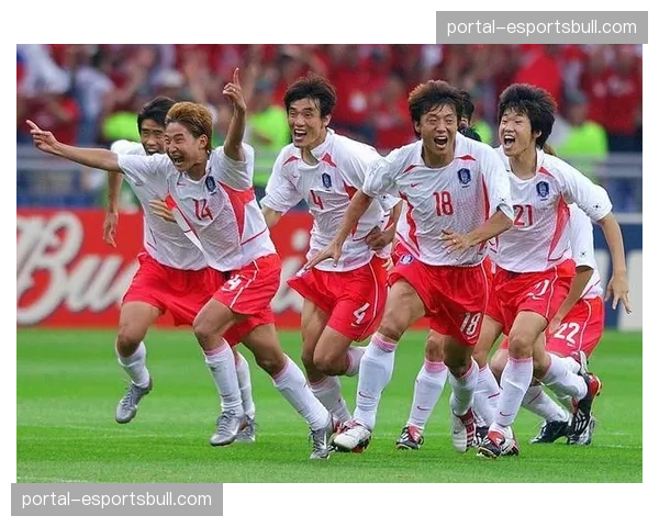 韩国队世界杯前热身赛受挫 两大核心伤缺影响阵容磨合